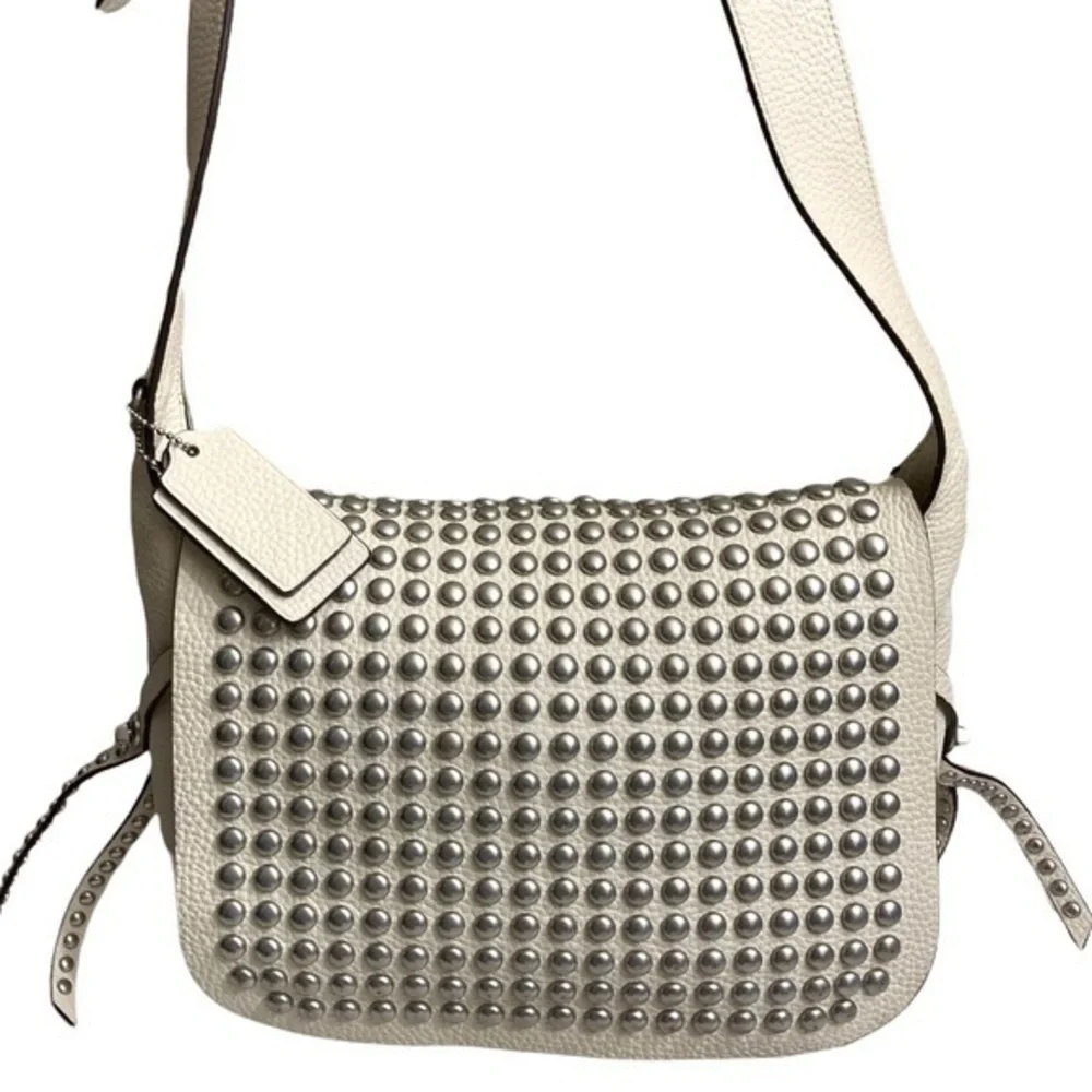 Coach 35764 Rivets Flaps Dakotah Crossbody Leather  Bag messenger RARE